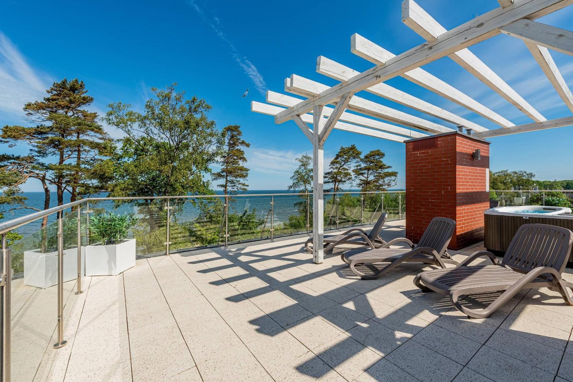 Apartamenty Sun Seasons 24 - Klifowa - Wellness & Spa, Silownia, Sala Zabaw Rewal Exteriér fotografie
